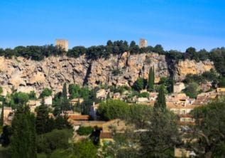 Felsen und Höhlenhöhlen von Cotignac